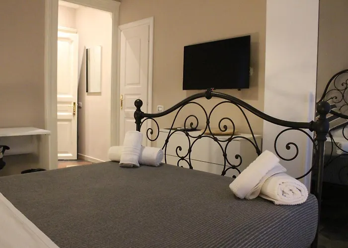 Vaticano Konukevi 4*